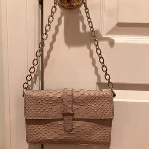 Beige clutch with shoulder chain